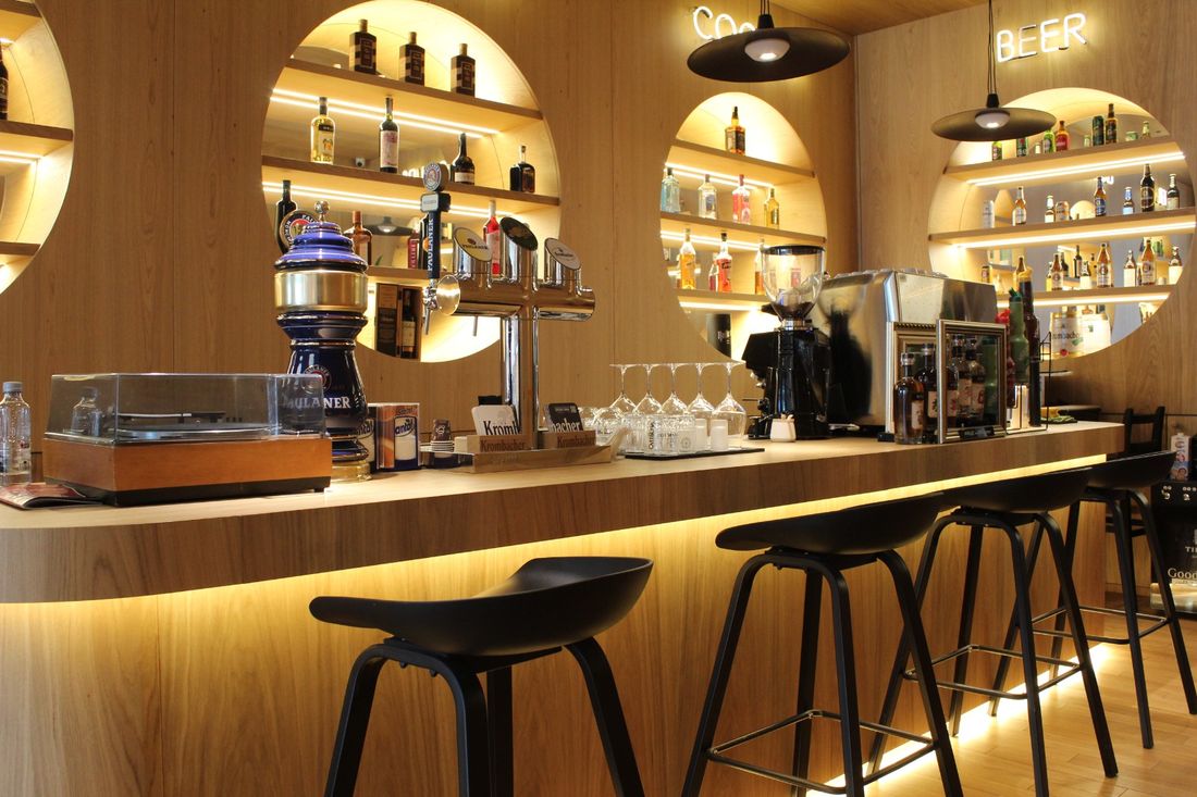 The tasting bar