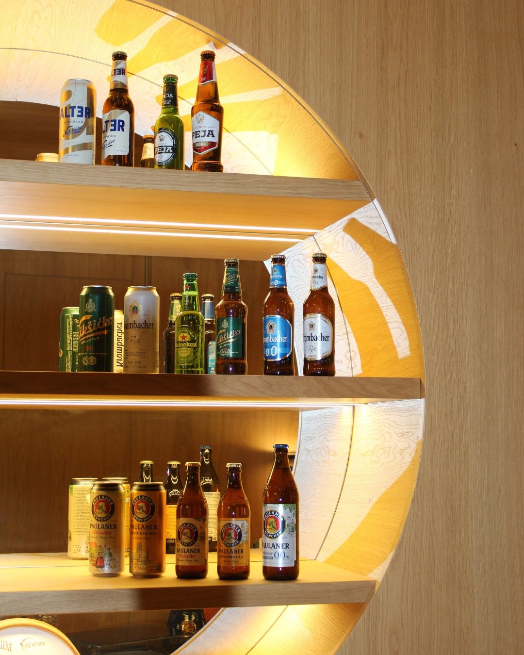 Argo Showroom showroom close-up — beer shelf detail